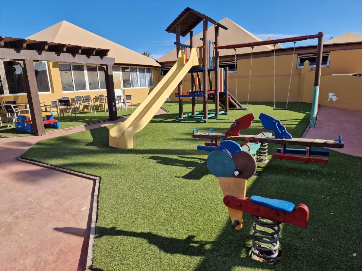 コラレホCasa Mari Y Jose Con Grandes Piscinas Y Wifi Gratisアパートメント エクステリア 写真