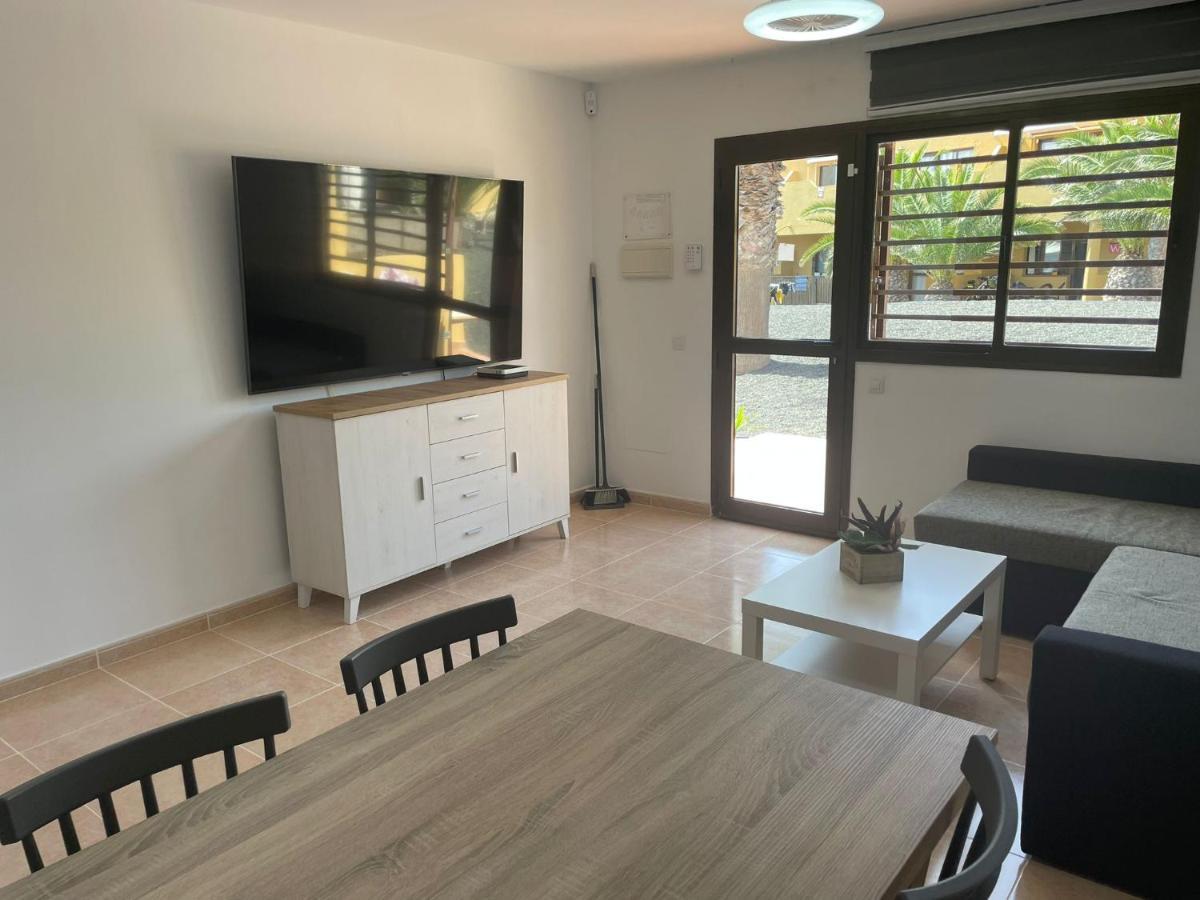 コラレホCasa Mari Y Jose Con Grandes Piscinas Y Wifi Gratisアパートメント エクステリア 写真