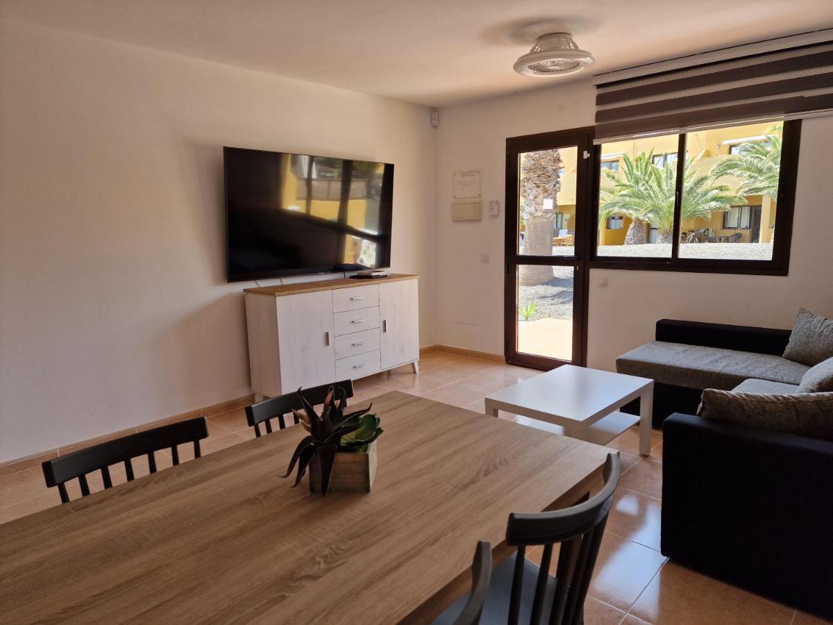 コラレホCasa Mari Y Jose Con Grandes Piscinas Y Wifi Gratisアパートメント エクステリア 写真